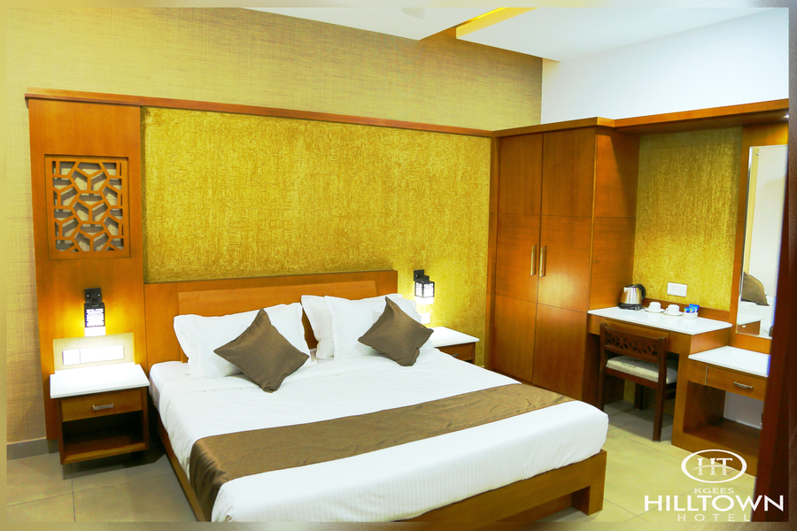 kgees hilltown hotel