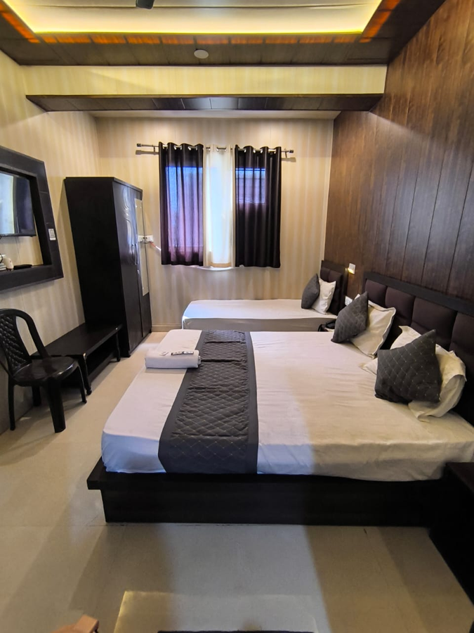 hotel goyal palace