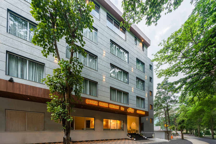 dls divine river resort and spa