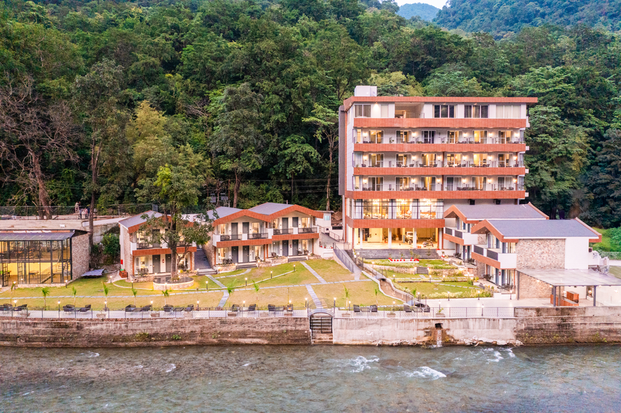 dls divine river resort and spa