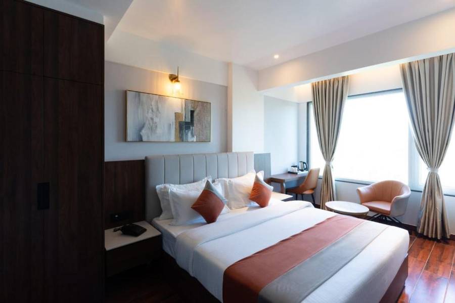 Hotel Pavillion Kolhapur,,3 star