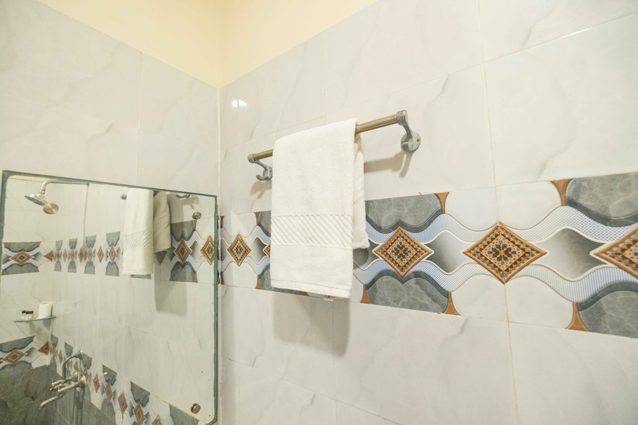 hotel sheetal international