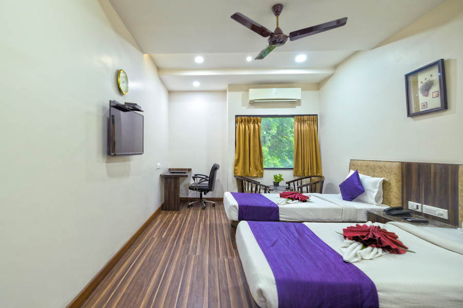 hotel sheetal international