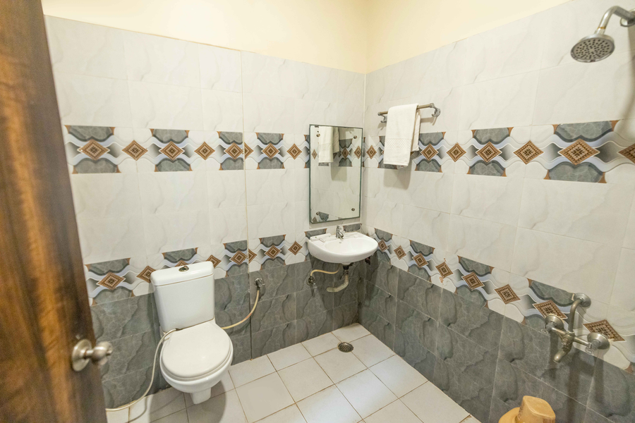 hotel sheetal international