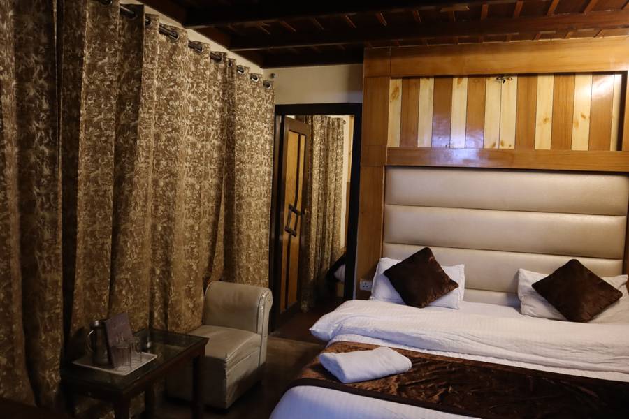 Hotel Krishiv Residency,Mussoorie>>Dehradun,3 star