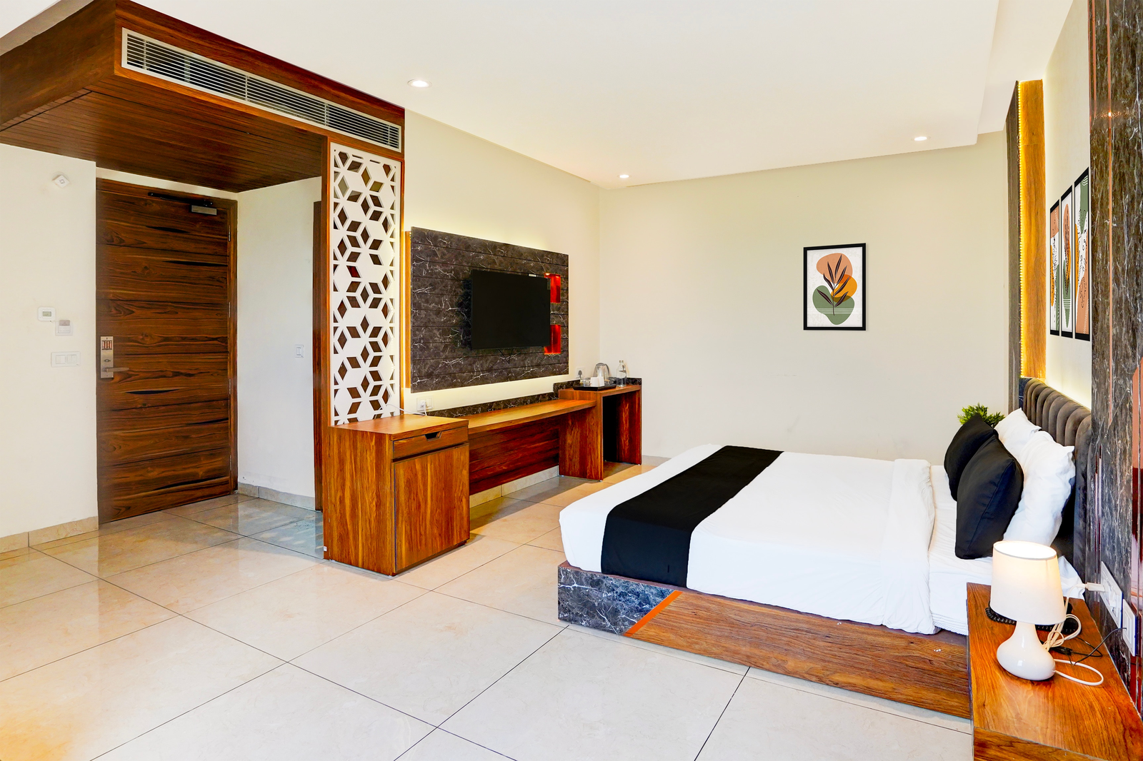 super townhouse oak sector 116 noida