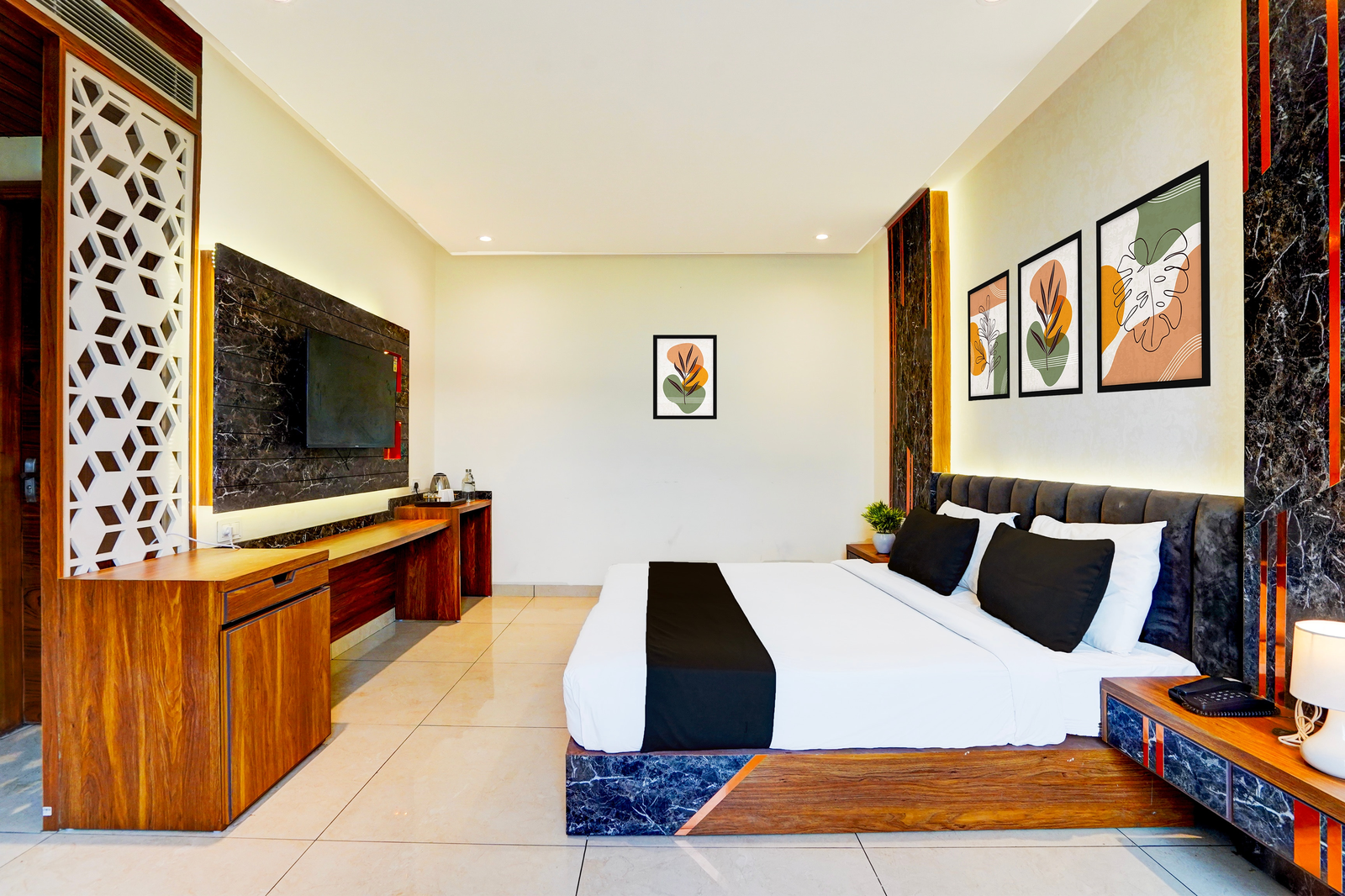 super townhouse oak sector 116 noida