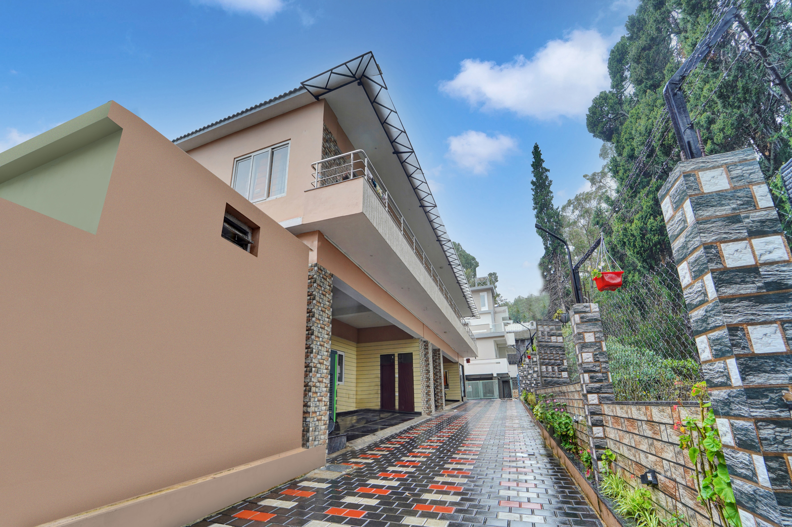 Super Hotel O Ooty Near Rose Garden,Ooty>>Nilgiri Hills,3 star