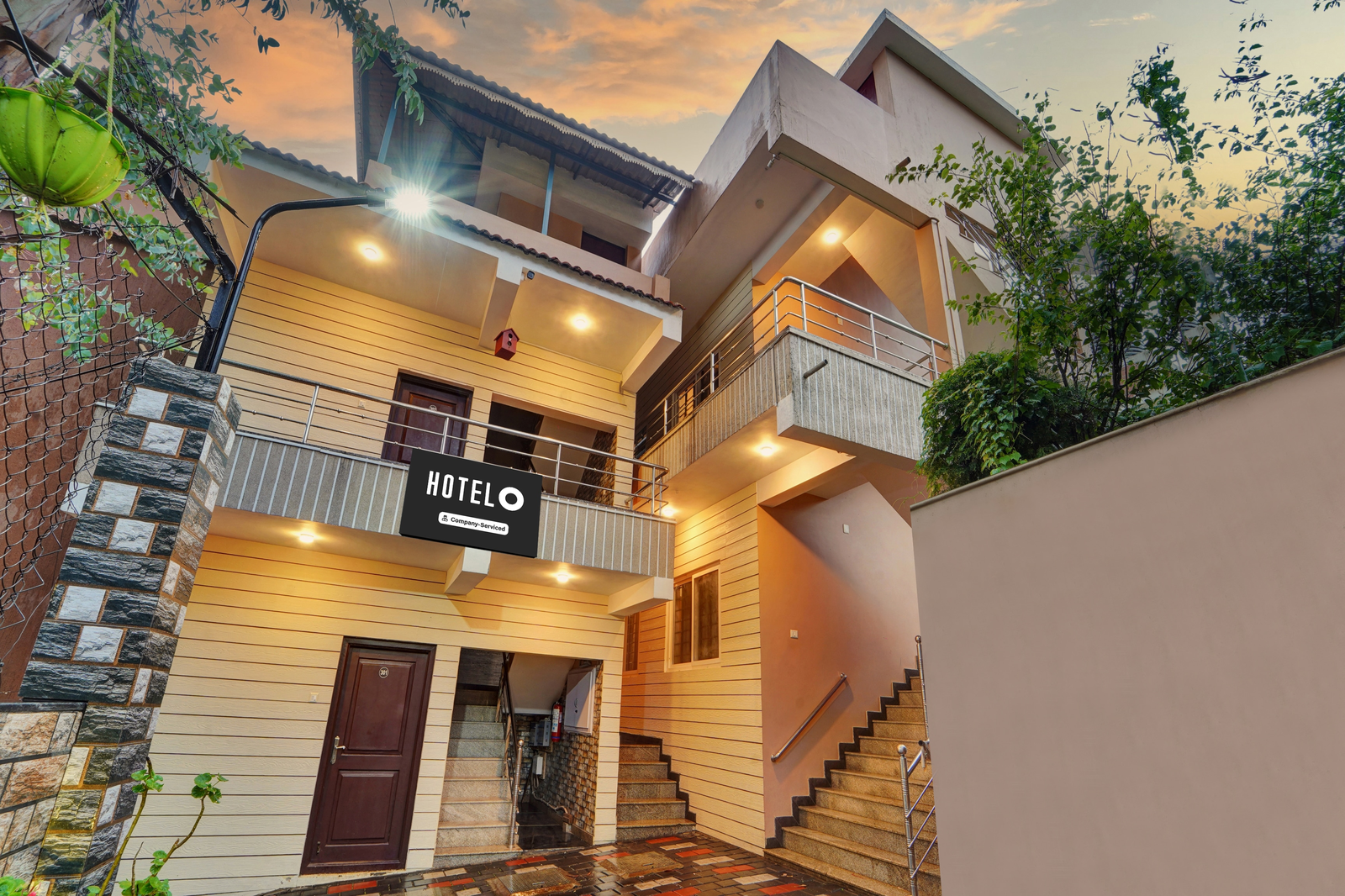 Super Hotel O Ooty Near Rose Garden,Ooty>>Nilgiri Hills,3 star