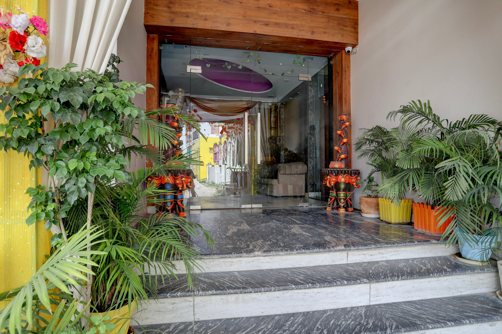 Super Townhouse Hyderabad Gate Iit Bhu Formerly Rk Heights,SUSUWAHI,4 star