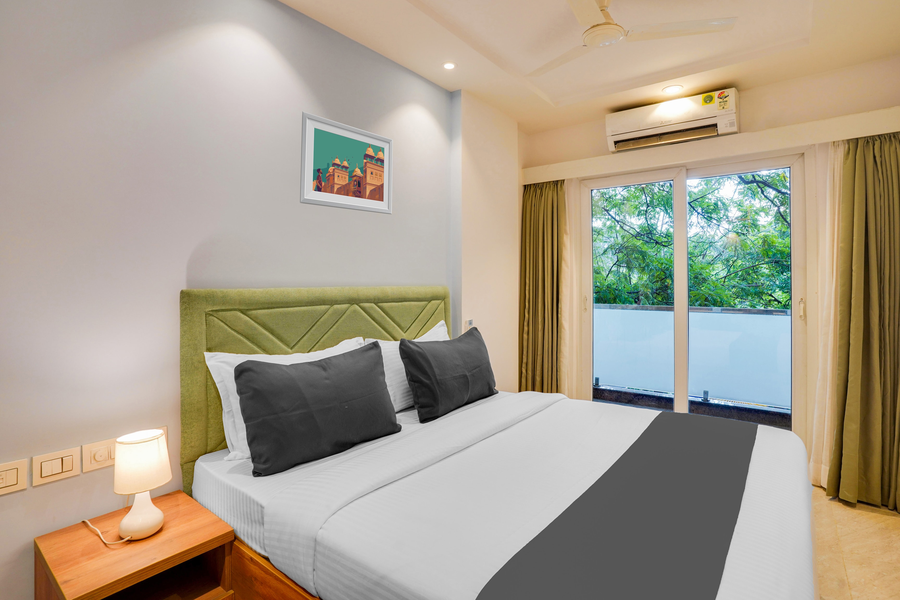 elite stays near prestige shanti niketan