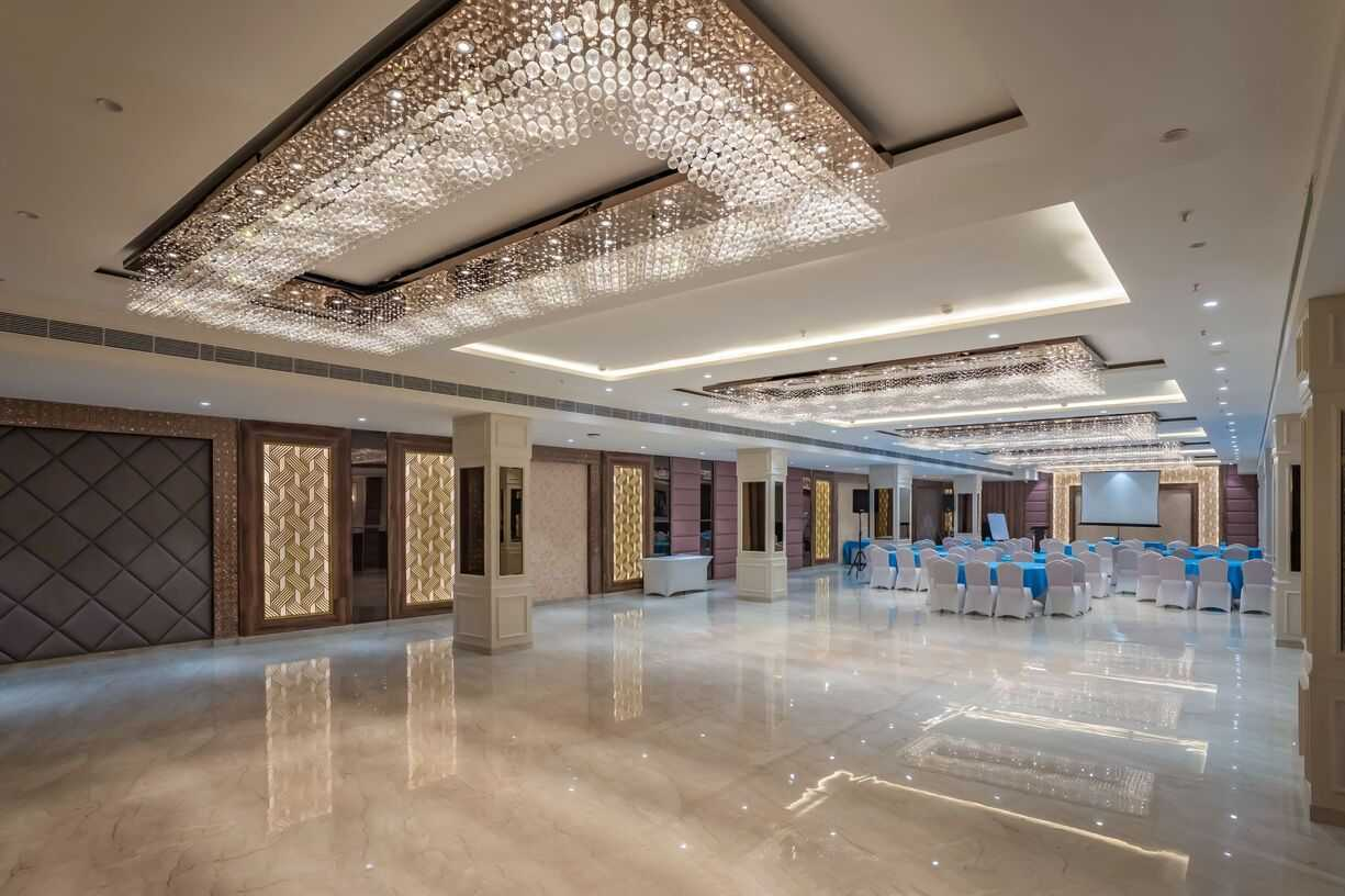 clubhouse hotel mohali