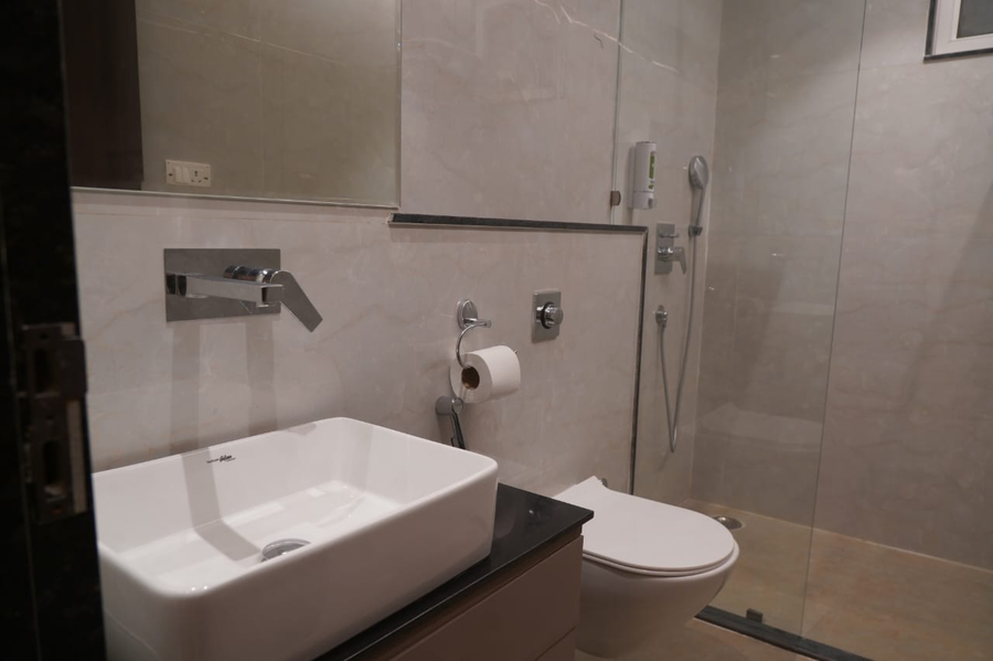 hotel anant inn