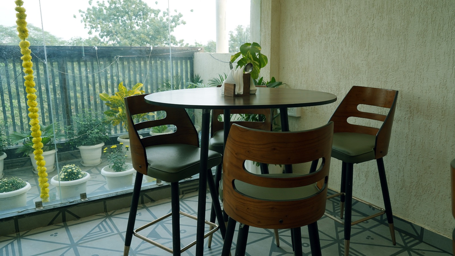 hotel anant inn