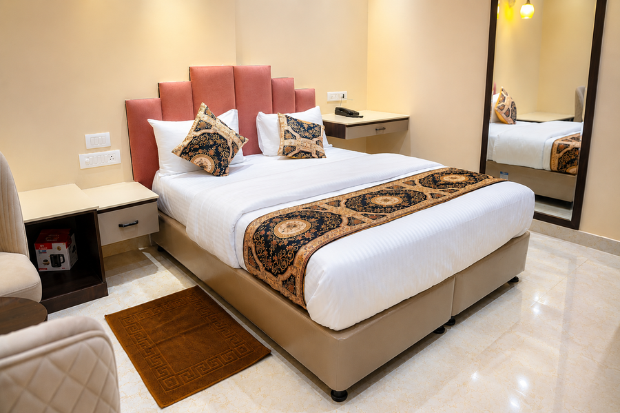 hotel anant inn