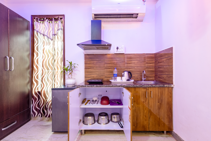 hotel ashiyana elite near by golf course road