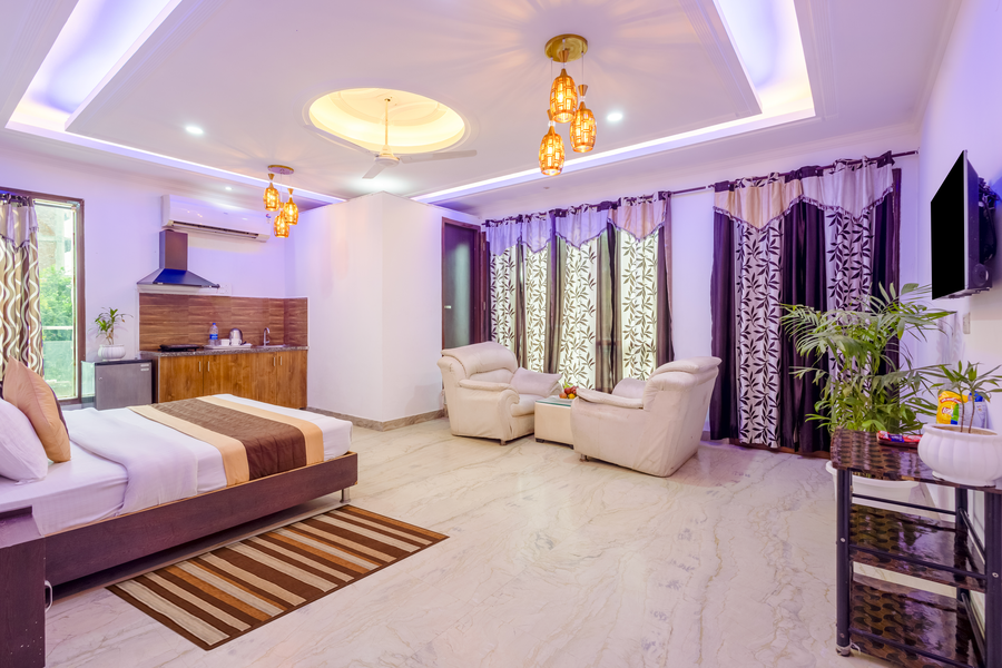 hotel ashiyana elite near by golf course road