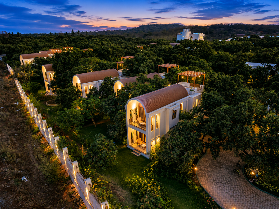 le casa lion resort