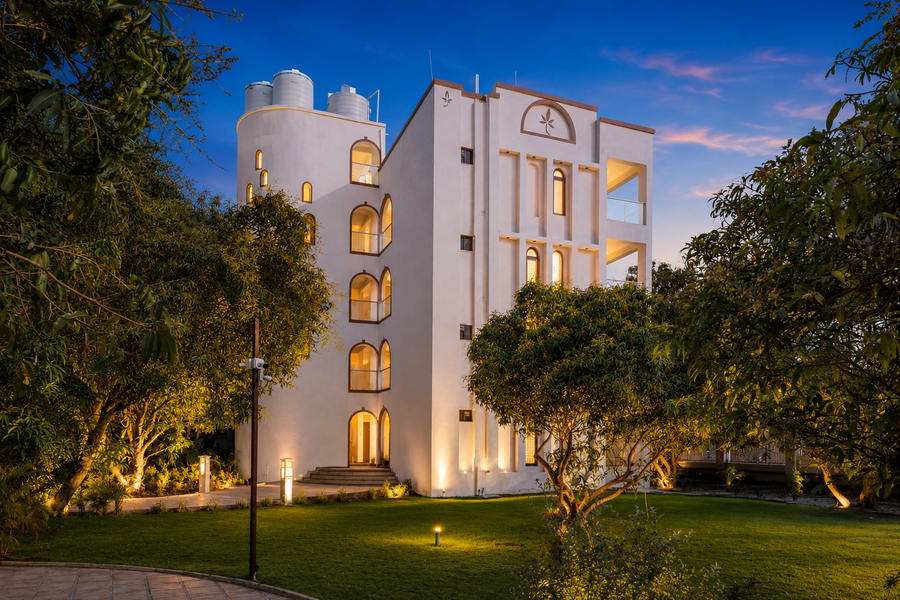 le casa lion resort