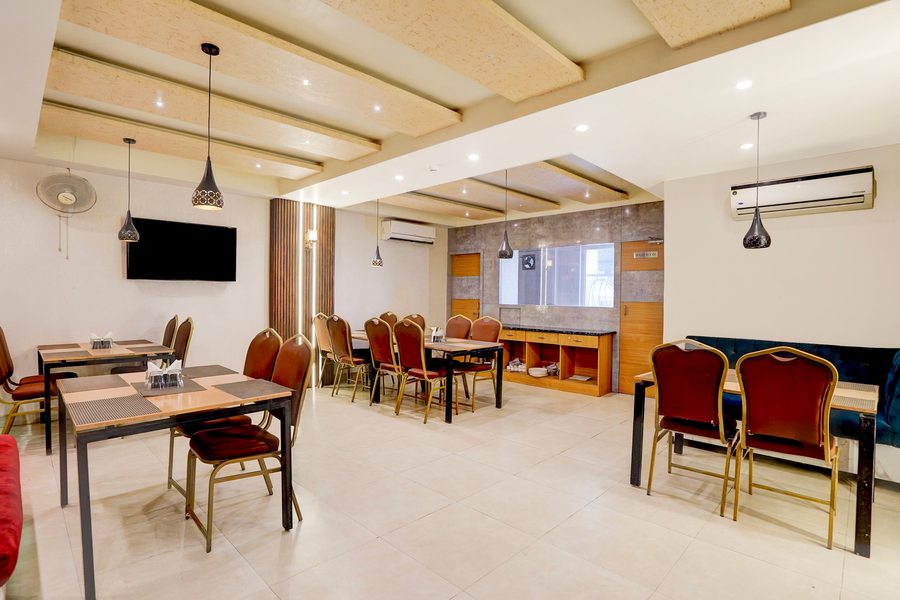 townhouse oak arvindo park indira nagar formerly rama inn