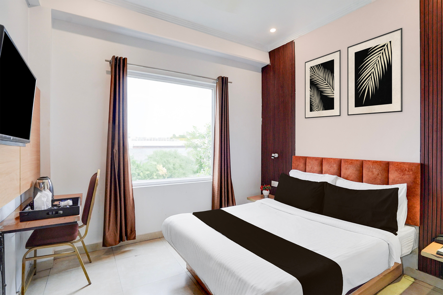 townhouse oak arvindo park indira nagar formerly rama inn