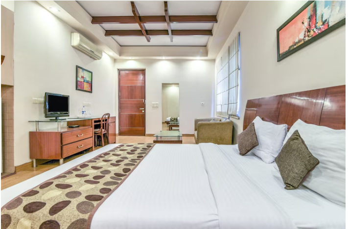 enkay suites dlf cybercity