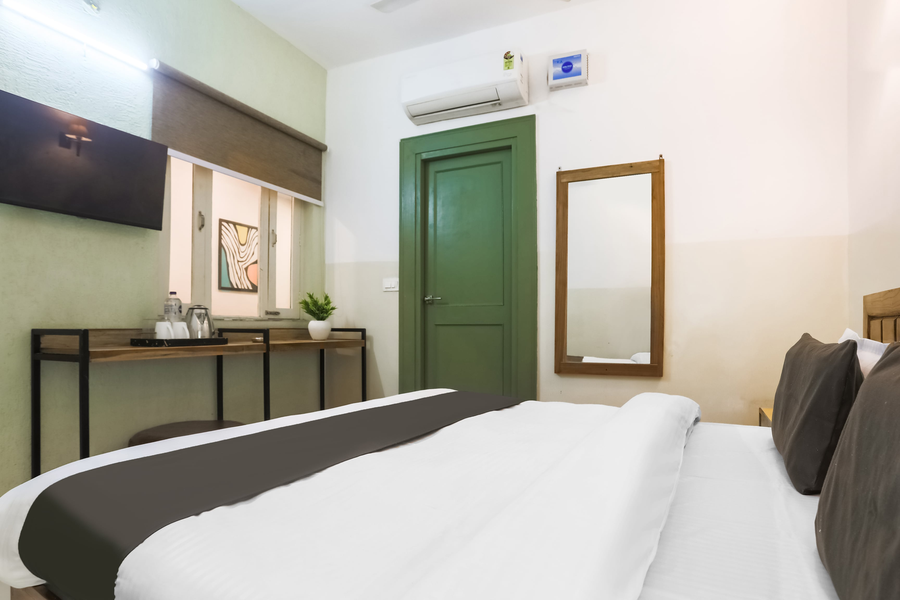 cozy stays near pacific mall rajpur dehradun