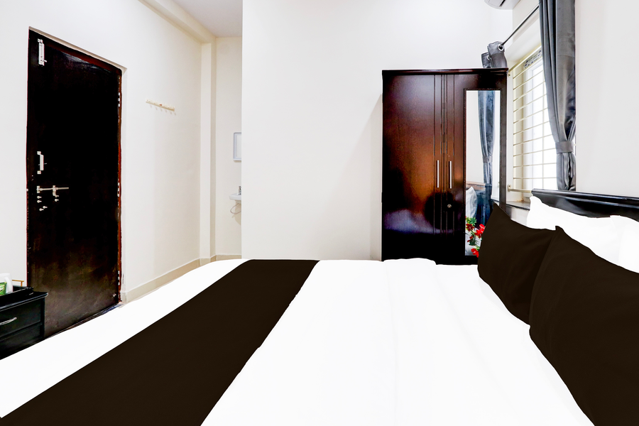 super hotel o adibatla near tcs