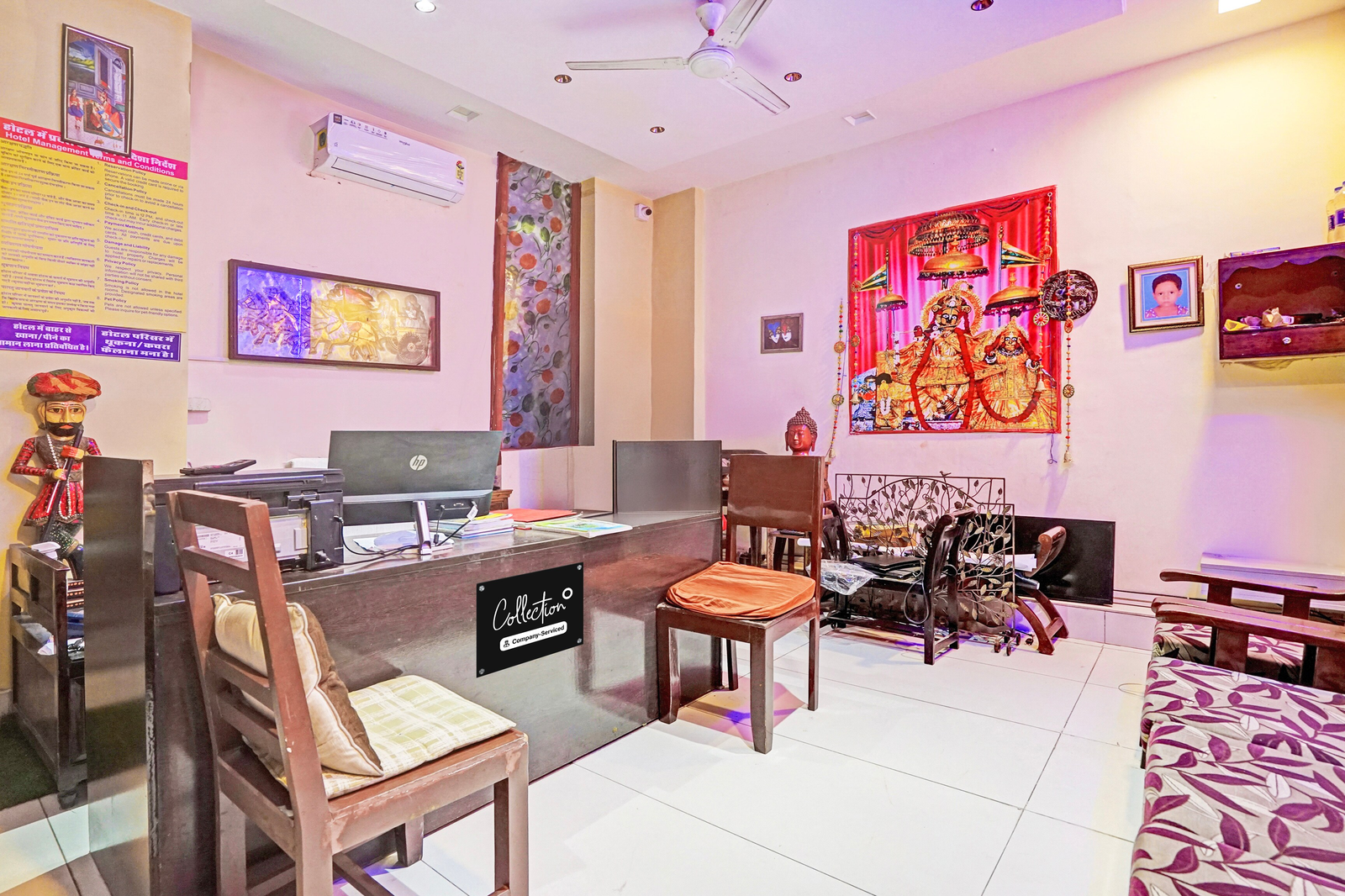 Hotel Khandaka Mahal,Hawa Sadak,3 star