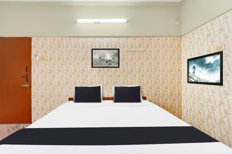 super hotel o tiruppur near railway station