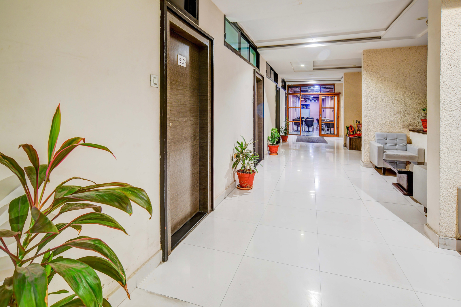 Super Townhouse Dewas City Formerly Utsav,DEWAS,3 star
