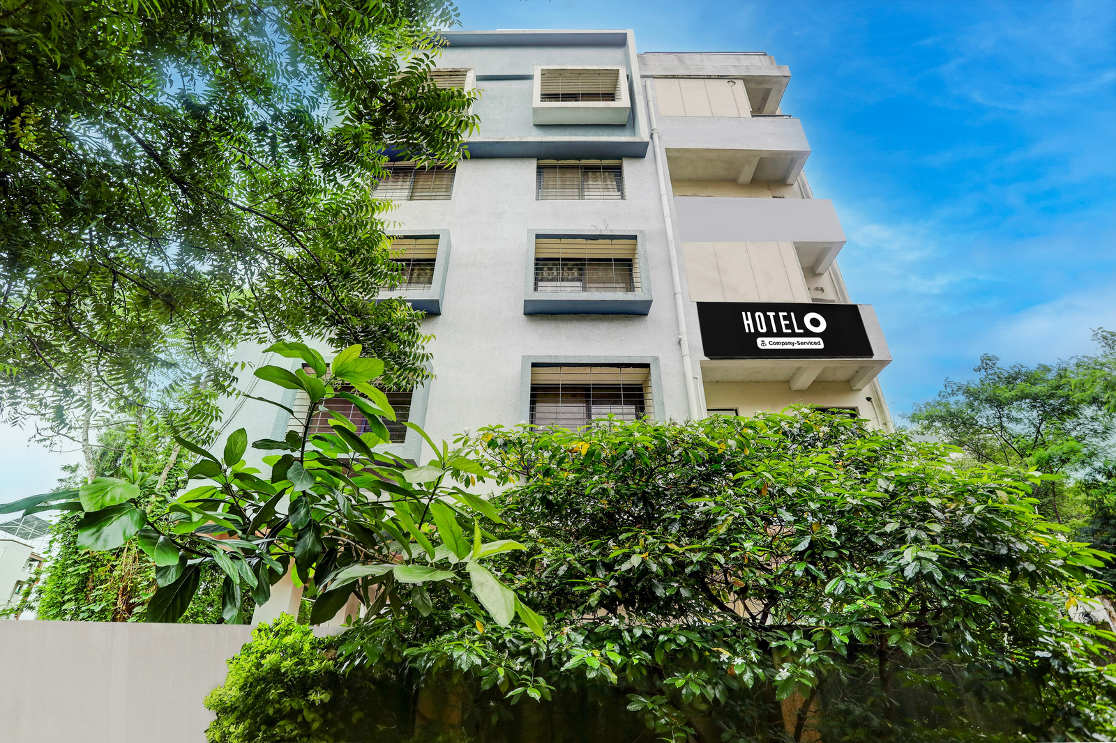 hotel o wardha road near airport