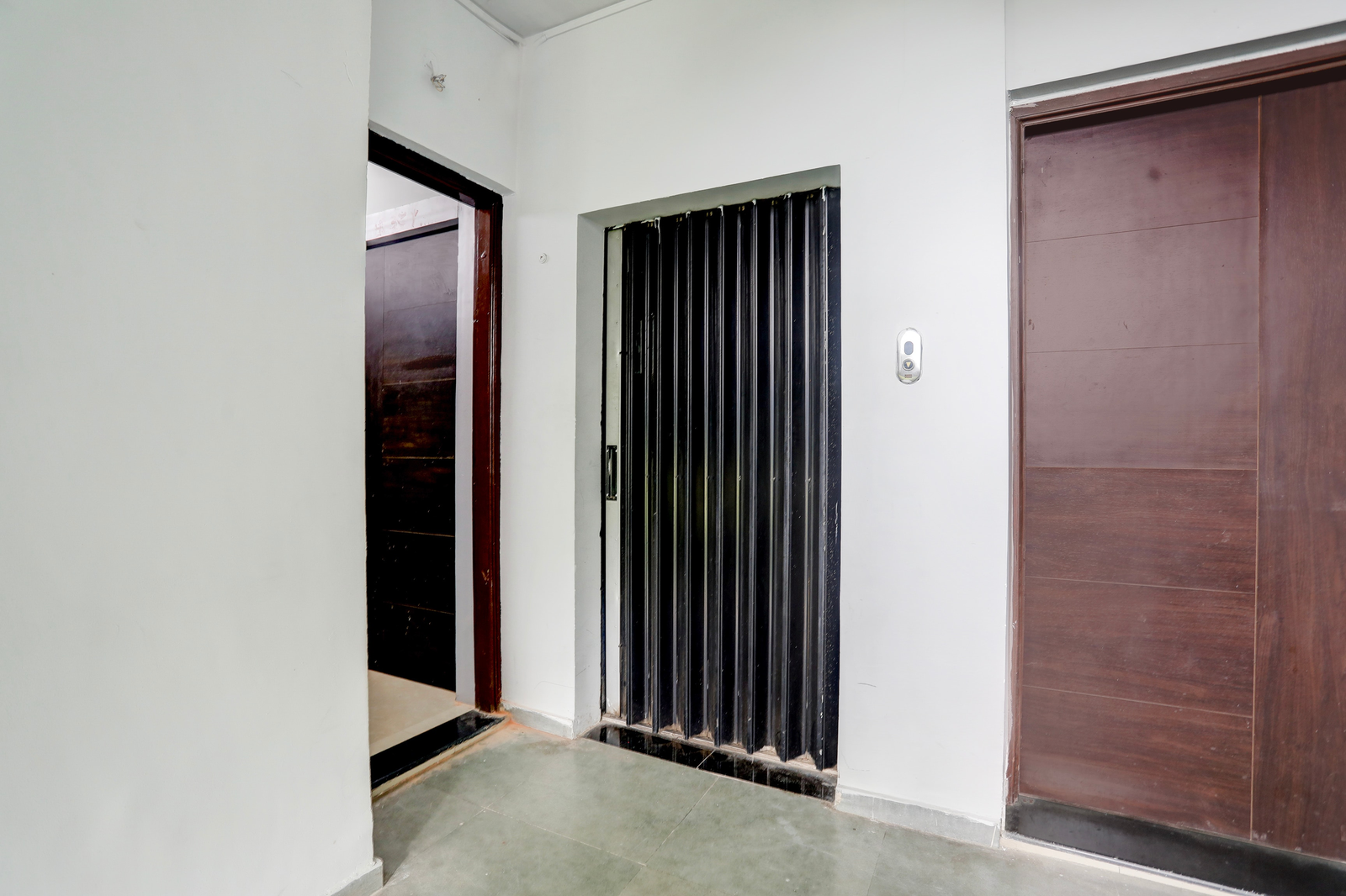 hotel o wardha road near airport