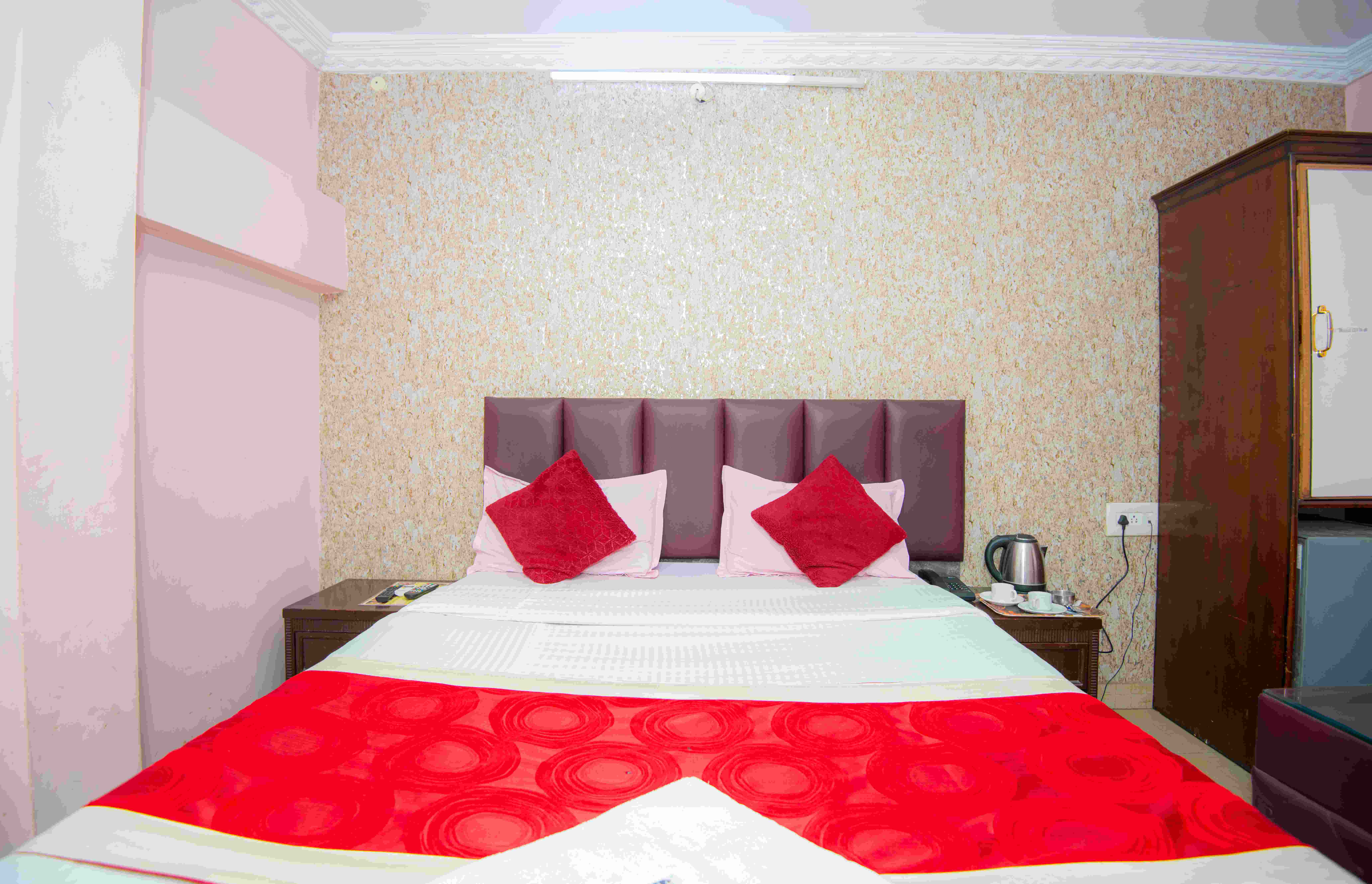 hotel manohar palace