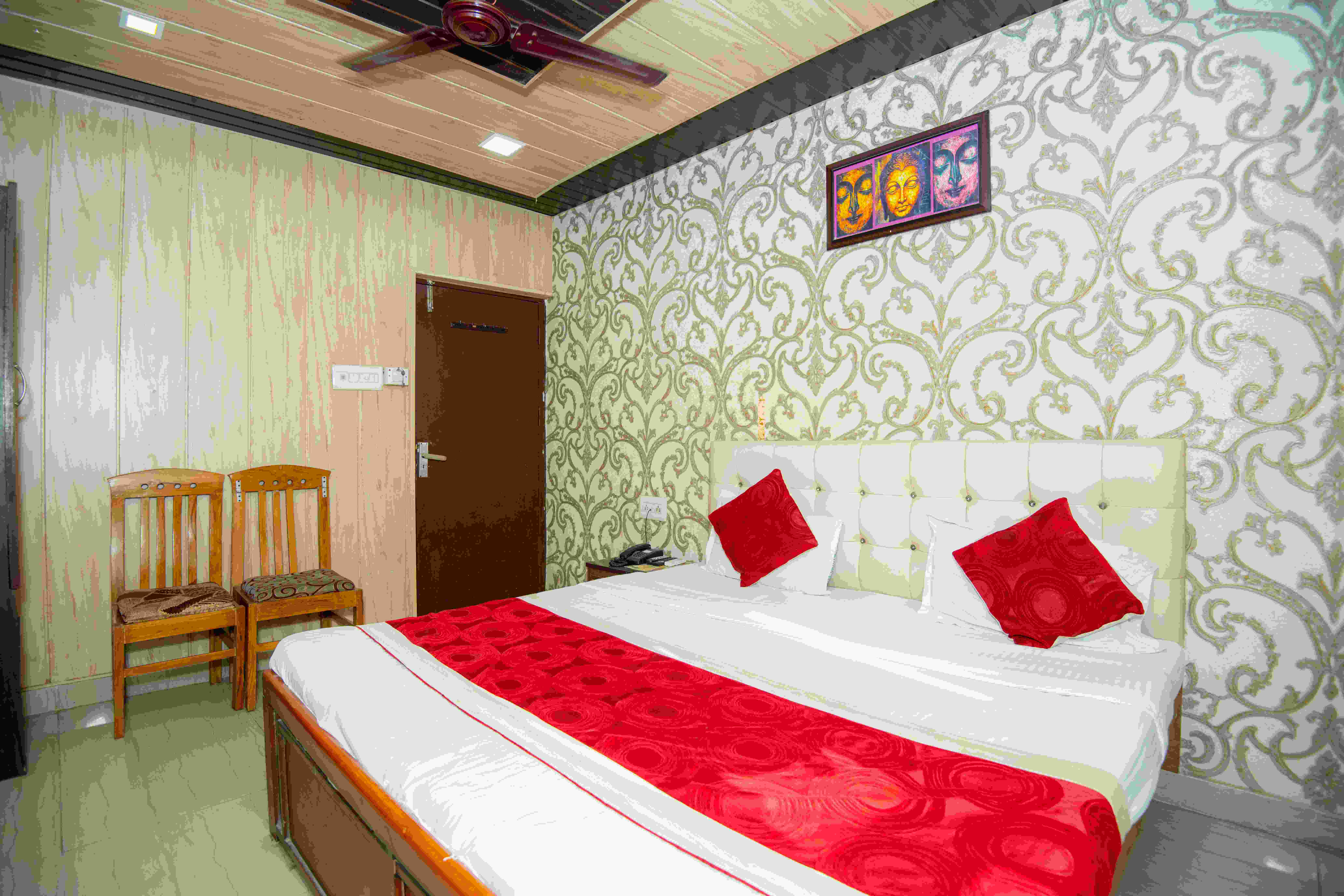 hotel manohar palace