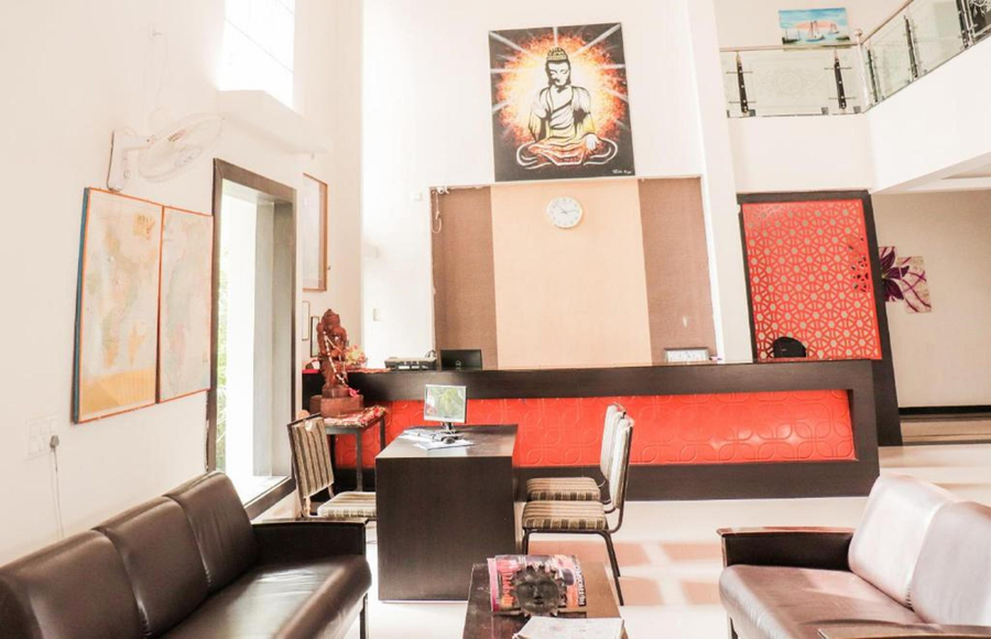 hotel mayura