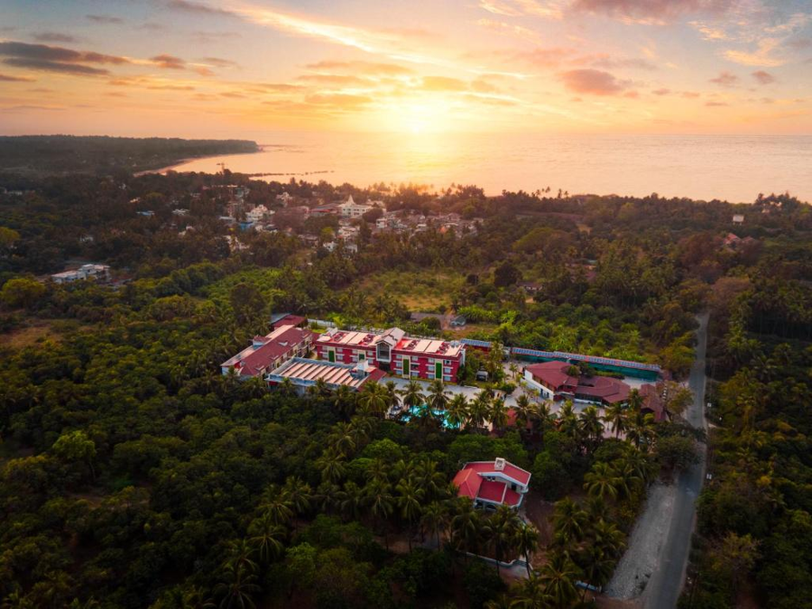 Treat Beach Resort & Spa,Dahanu>>Bordi,4 star