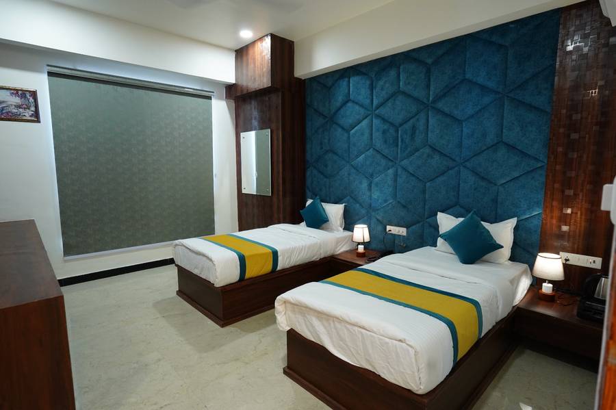 Hotel Psk Inn A Boutique,Madhopur,4 star