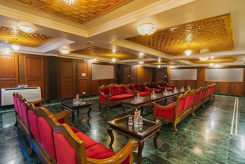 the dewan by royal naqash