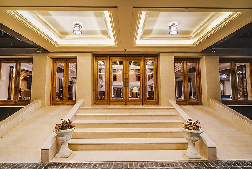 the dewan by royal naqash