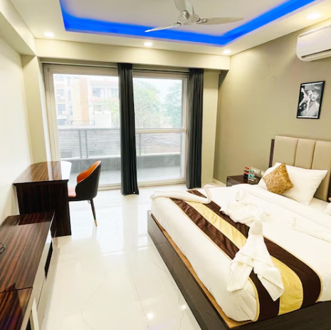 vaabi saabi hotel medanta