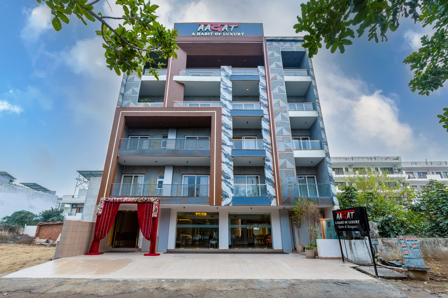 aadat hotel near artemis hospital gurgaon