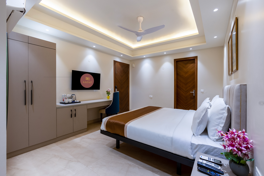 aadat hotel near artemis hospital gurgaon