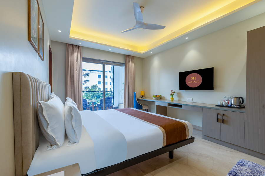 aadat hotel near artemis hospital gurgaon