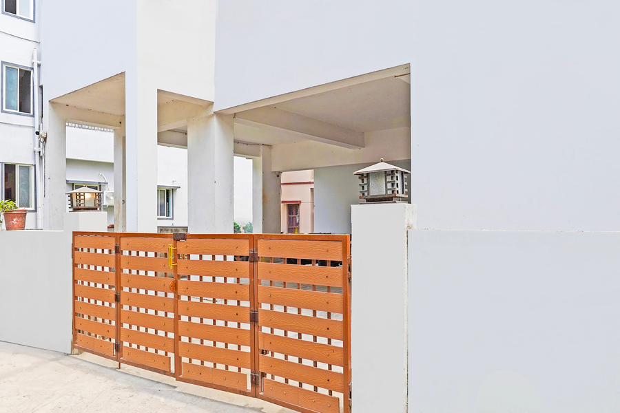 super hotel o sholinganallur near anjaneya temple