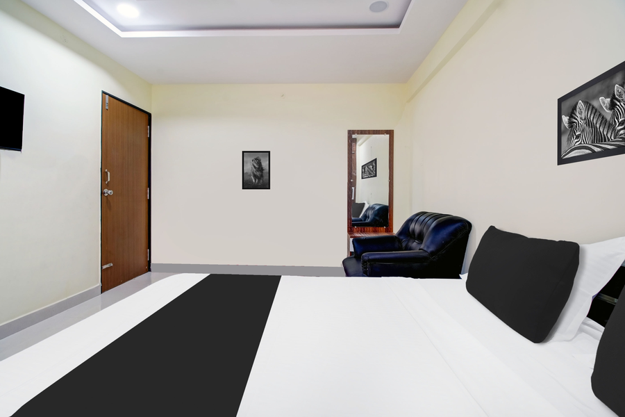 super hotel o murali nagar near nad junction