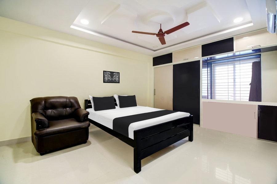 super hotel o murali nagar near nad junction
