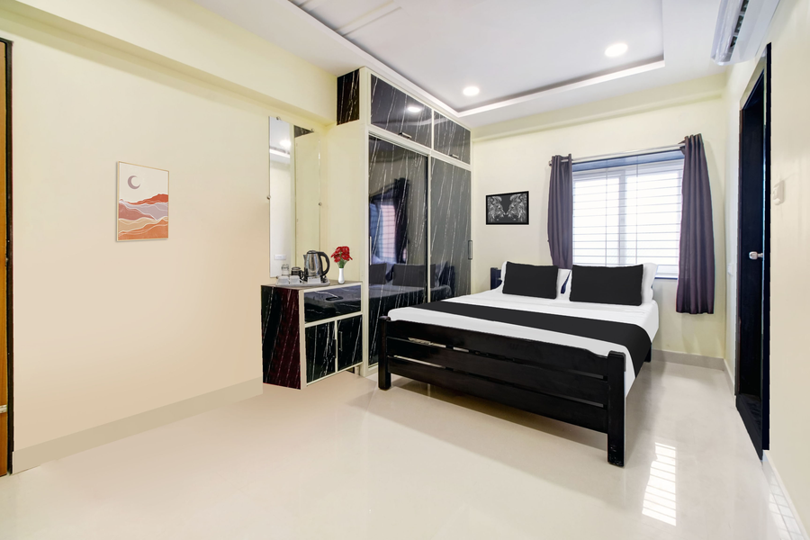 super hotel o murali nagar near nad junction