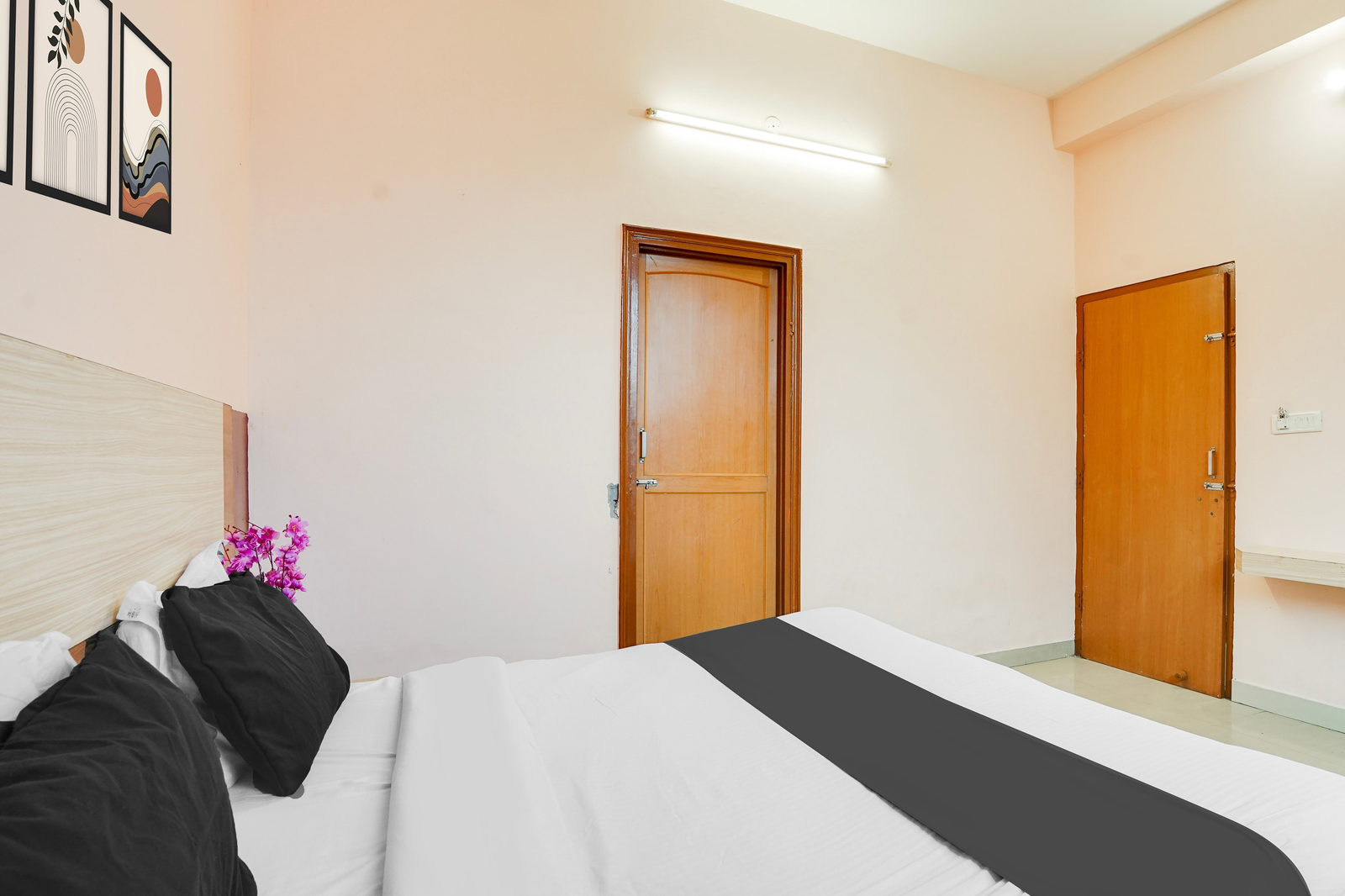 hotel o jln marg malviya nagar formerly hotel braj haveli