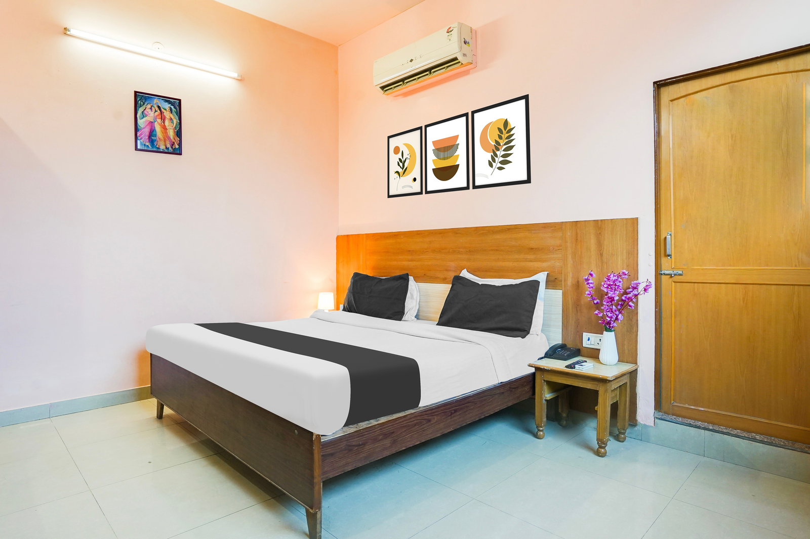 hotel o jln marg malviya nagar formerly hotel braj haveli